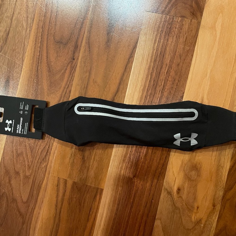 UA Flex Speedpocket Run Belt